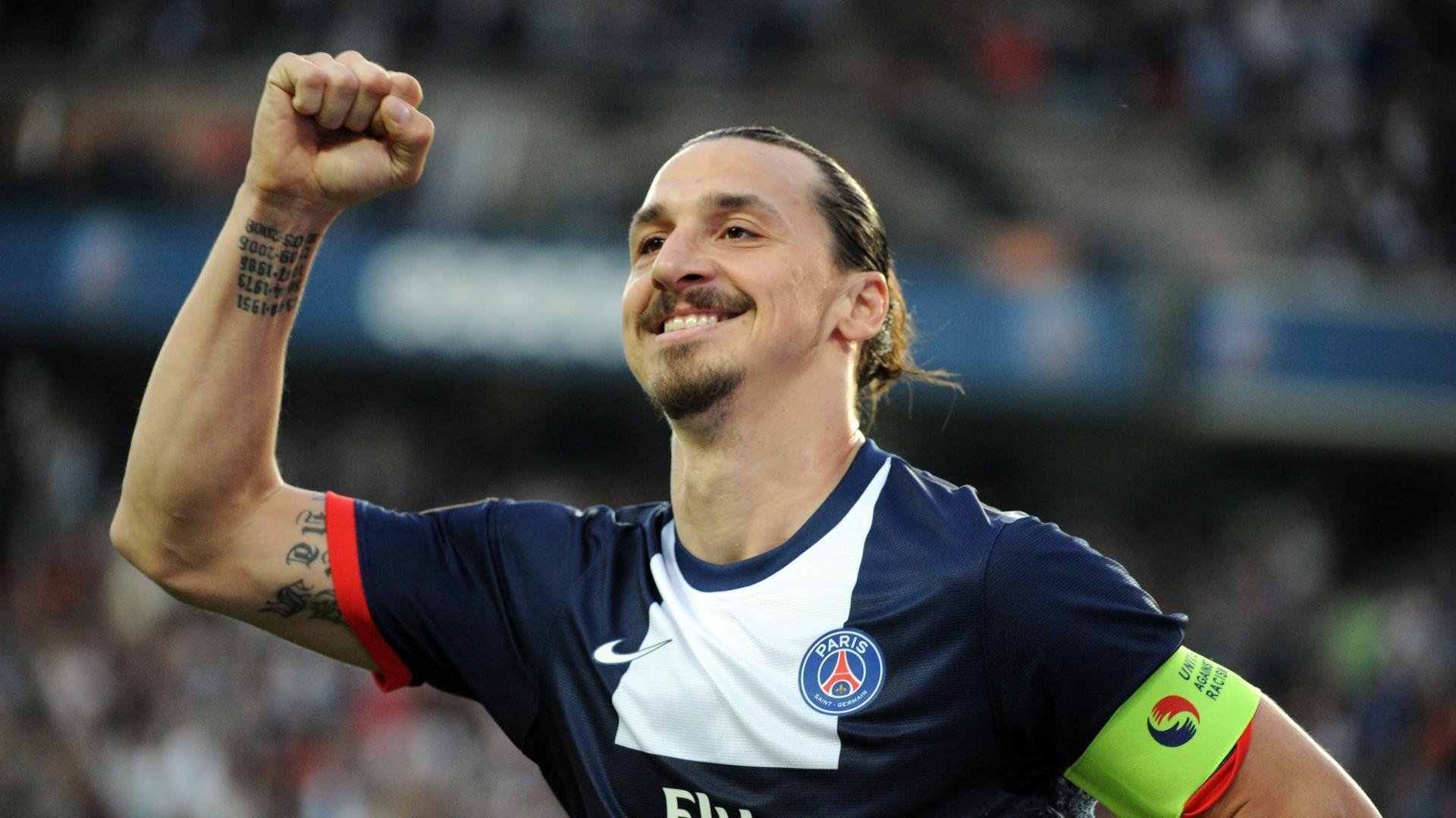 曼城在英超主场对伯恩茅斯的比赛取得全胜,总比分31-3,曼城对伯恩利历史比分