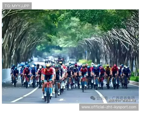 自行车环赛领骑意外受困堵车，裁判介入致胜利被争议