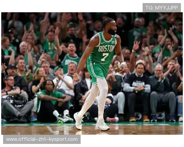 终极焦点：布朗三连30+却难带队取胜，原因令人心碎