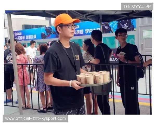 战队粉丝表白日活动上线打造情感共创氛围，战队粉丝群